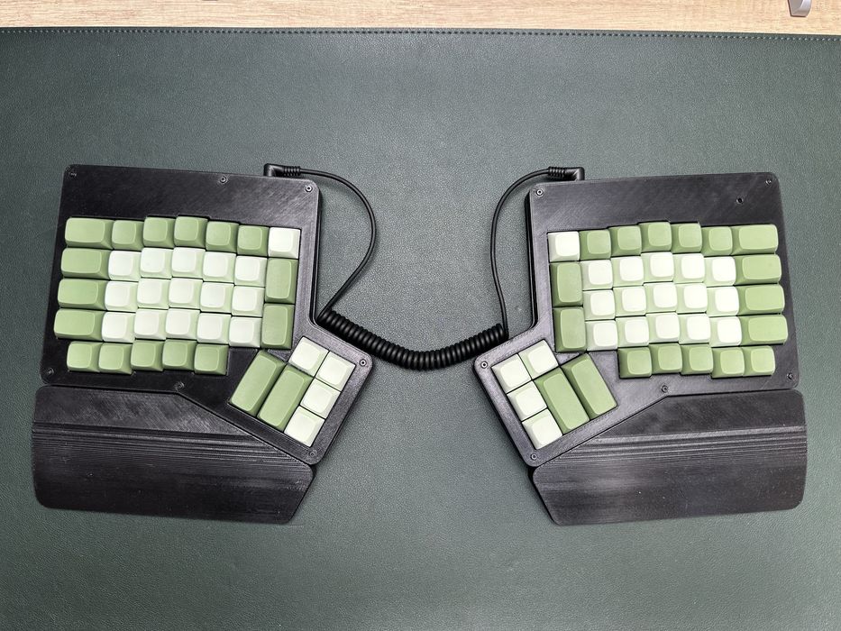 Split Клавиатура Ergodox