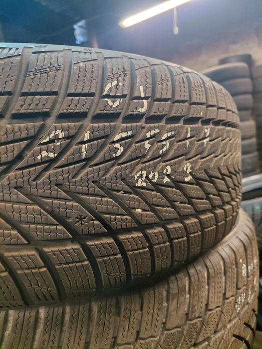 215/55/17"Goodyaer2бр.гуми