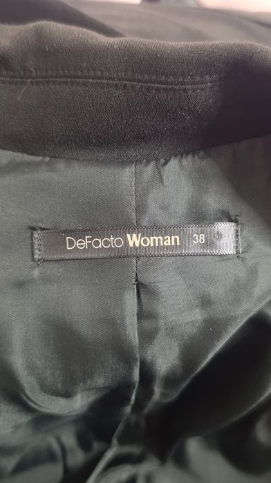 Пиджак женский чёрный DeFacto