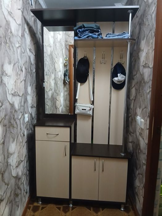 Прихожий продаёться
