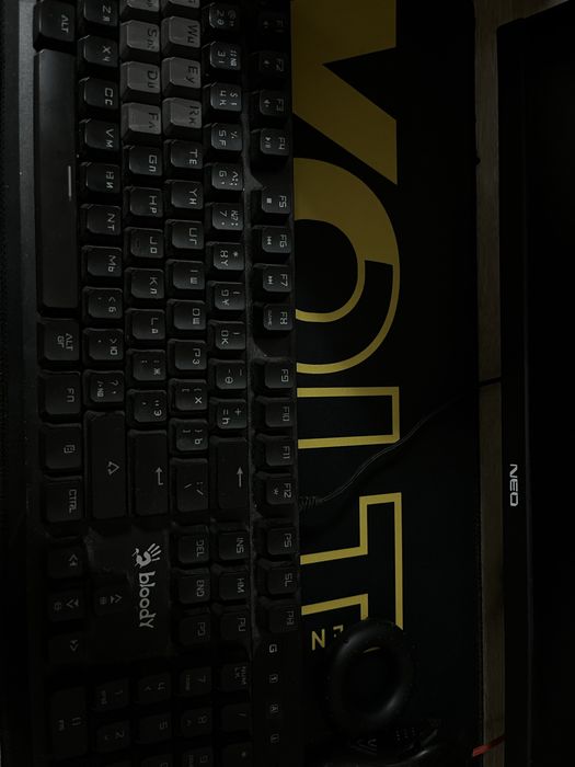 Продам Клавиатуру Bloody