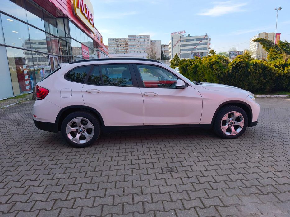 BMW X1 2013 — imagine 2