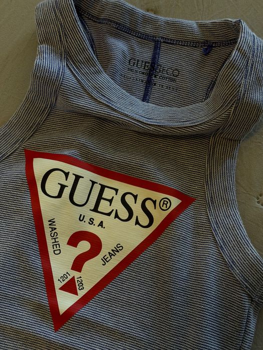 Боди Guess на райета