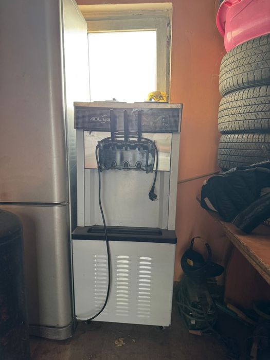 Морожный аппарат