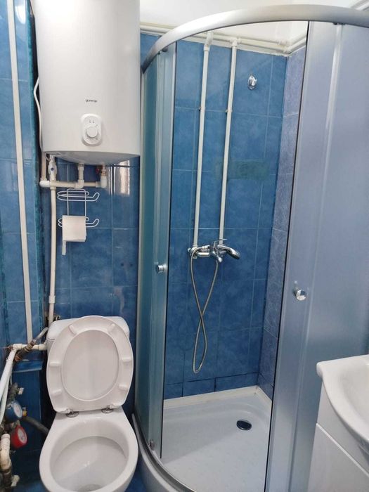 Vând garsonieră Viaduct