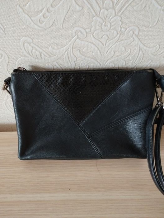 Сумки в отличном состоянии