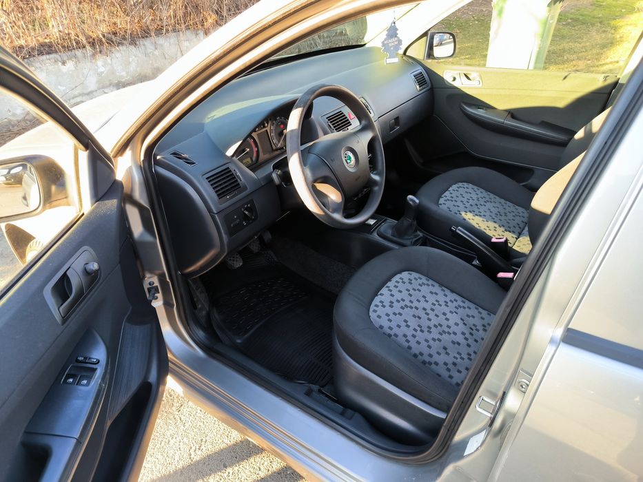 Skoda Fabia 1.2 HTP an 2007