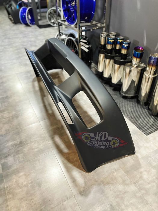 Бампер передний Hipposleek Subaru Legacy BG/BD