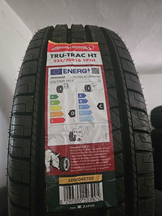 225/70/16 Armstrong