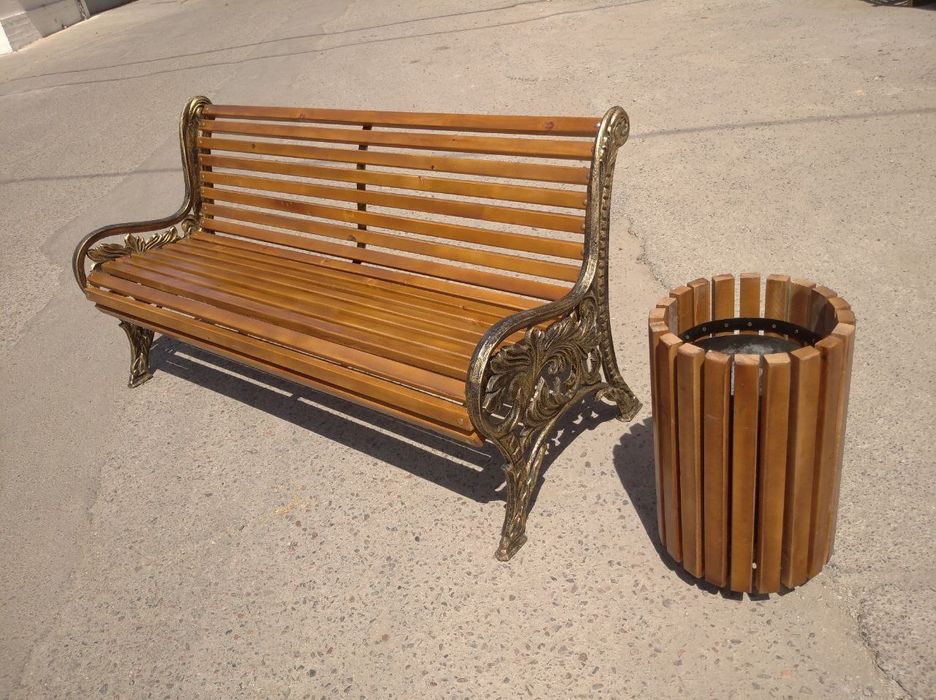 Скамейка сотилади