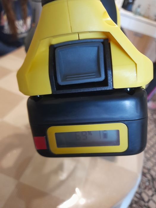 Тример за оформяне на храсти  КЕРХЕР