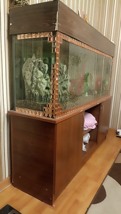 Продам аквариум с тумбой