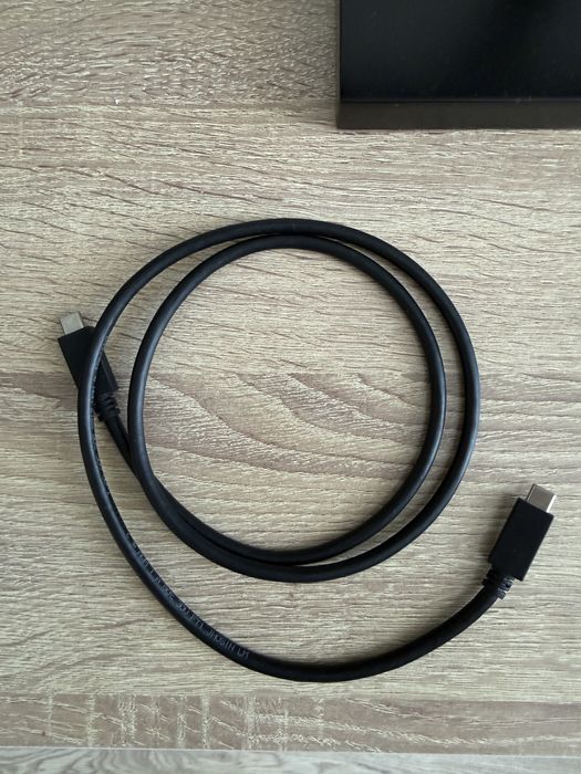 Монитор Philips QHD 27 дюймов