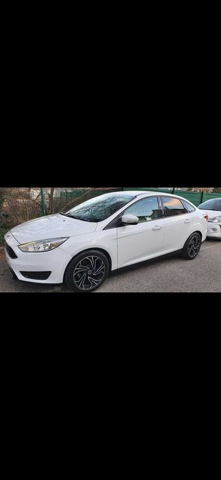 Ford Focus sedan 2.0l benzina  2017