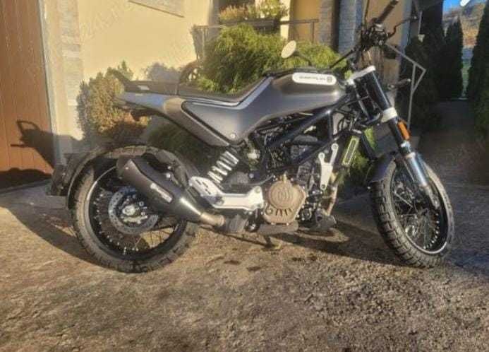 Motocicleta de vanzare