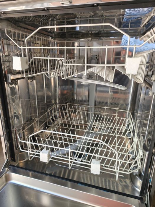 Посудомоечная машина Indesit