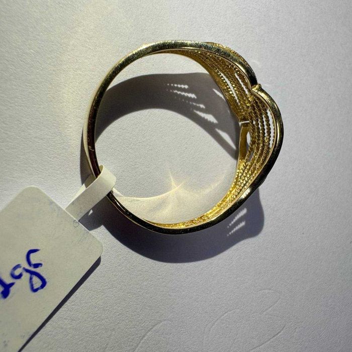 inel dama (efn) StarAmanet