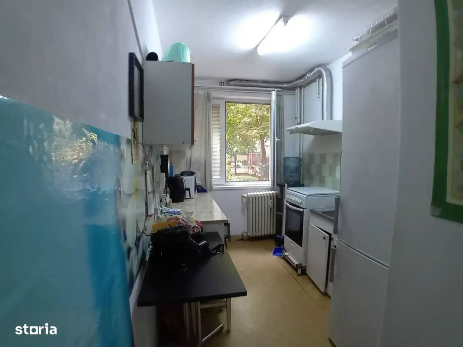Apartament 2 camere pe Unirii, 55 mp, parter cu balcon