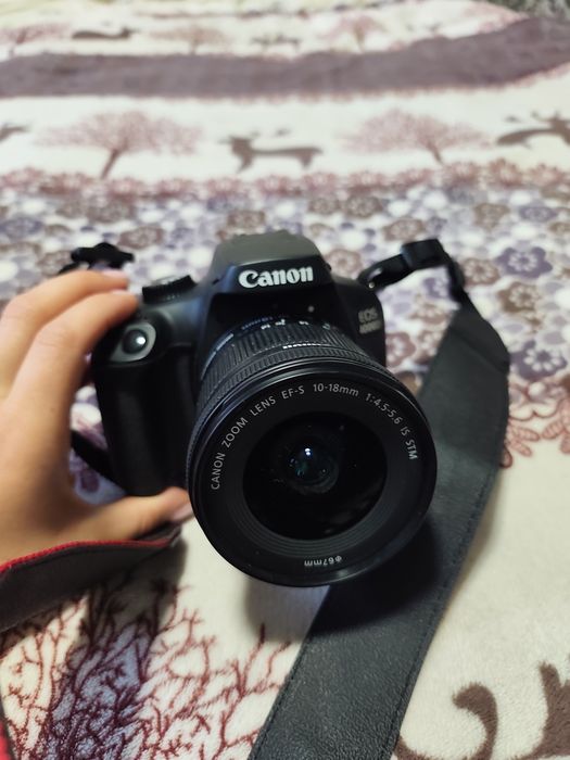 Фотоаппарат Canon 4000d