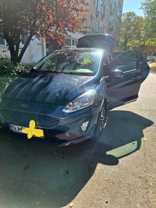Ford Fiesta 100 cai ,benzina.
