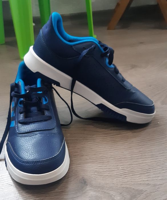 Adidas маратонки