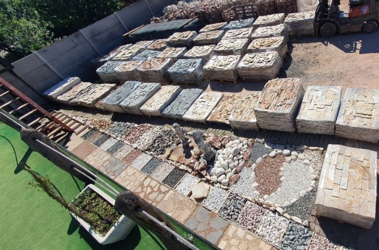 Piatra naturală regulata palet ornamental decorativă fatada soclu casa