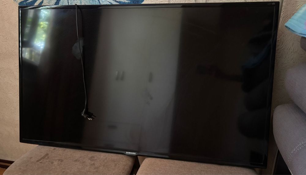 Телевизор Samsung UE46EH6037K