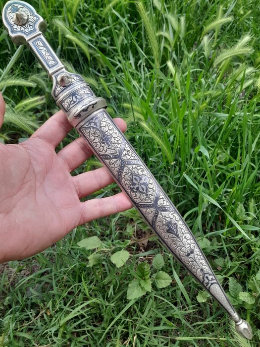 Кавказка кама кинжал 36 и 50см и една с Сребърна кания