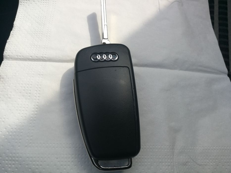 Cheie Chei Auto Audi A3, S3, A4, S4, TT ani 2005-2012