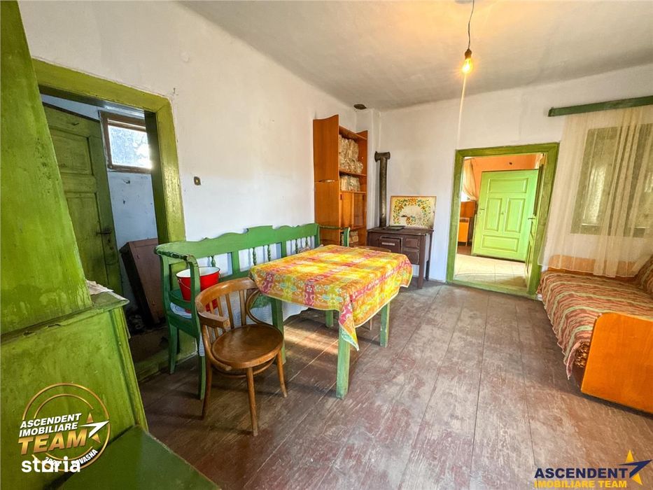 Film! Teren apreciabil, 2.819 mp + casa, Mereni, Covasna