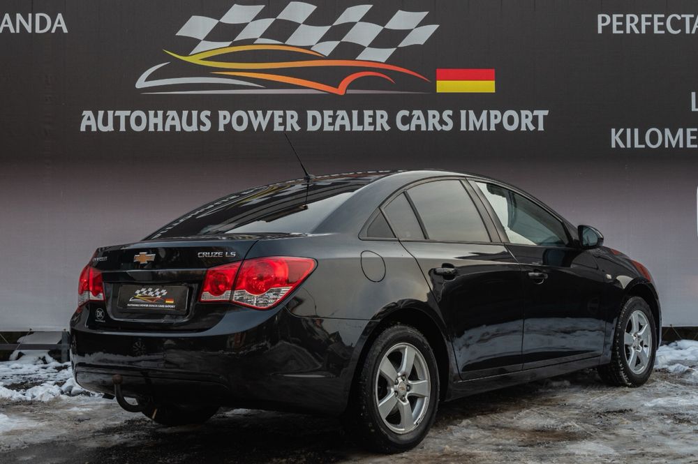 Chevrolet Cruze - 2011-euro 5- navigatie - scaune incalzite - senzori