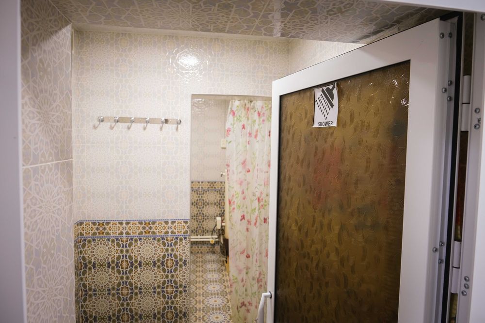 Issiq Mehmonxona  Без Загс Гостиница 150 ming  kishi boshi