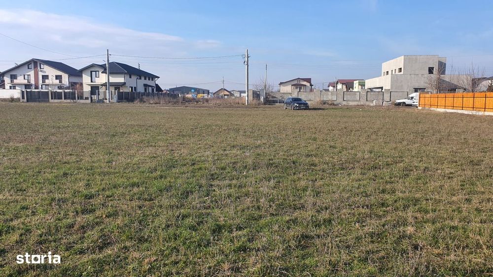 Teren intravilan de vânzare, acces pavat