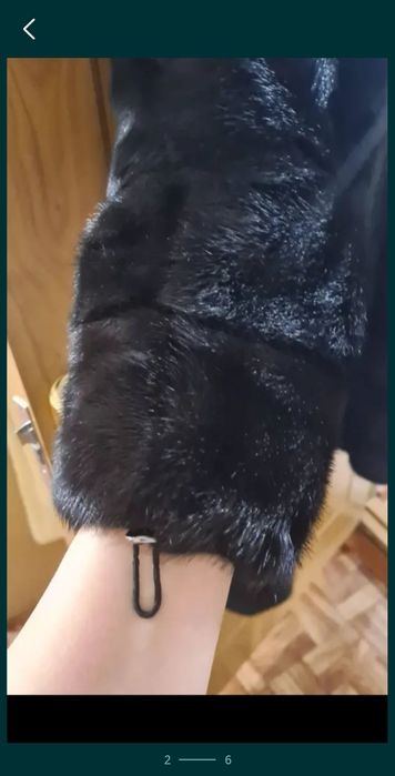 Продам шубу женскую