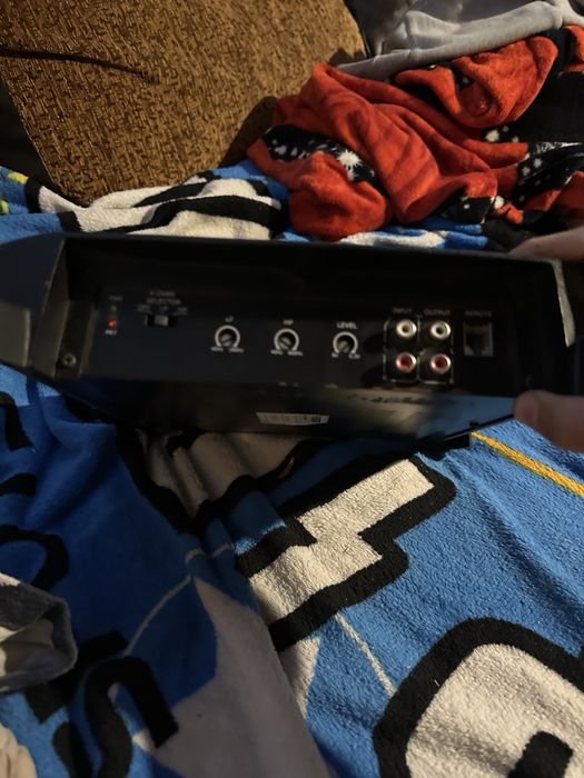 Vand sau schimb amplificator subwoofer auto fusion de putere 450w rms per canal