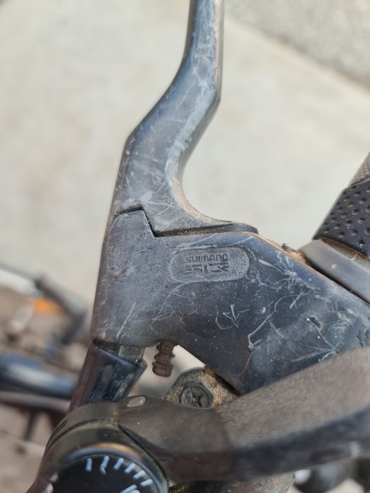 Bicicleta  adaptata mixt (mountain bike si clasic)