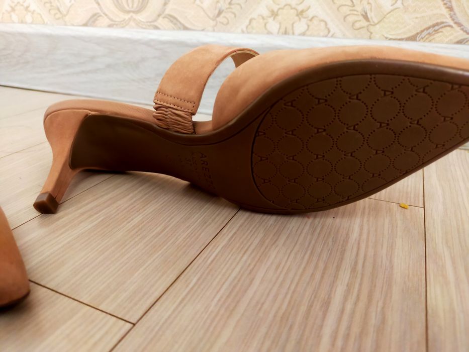 Мюли от фирмы AREZZO