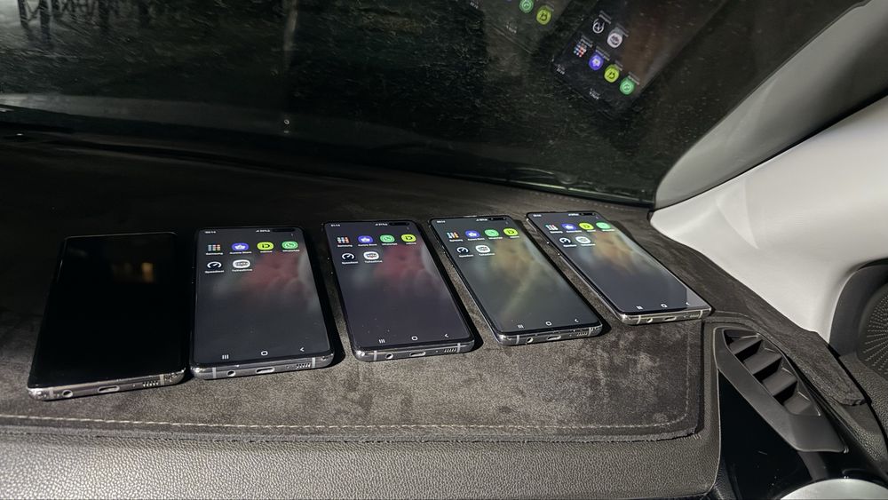 Самсунг S10 Samsung