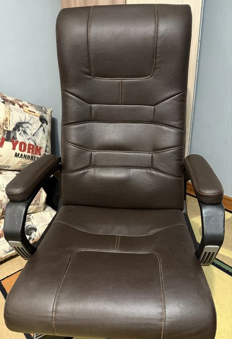 Кресло офисное Zeta