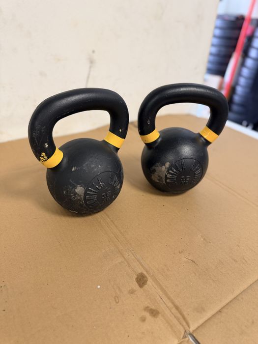 Kettlebell competitie Germany 2x16 kg. Pret 500 lei