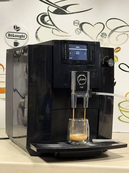 Кафемашина кафе автомат JURA E60 с гаранция