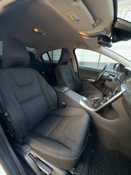 Volvo S60 D4 190cp Automat