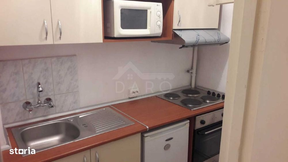 Apartament cu o cameră de vânzare în Aleea Carpați
