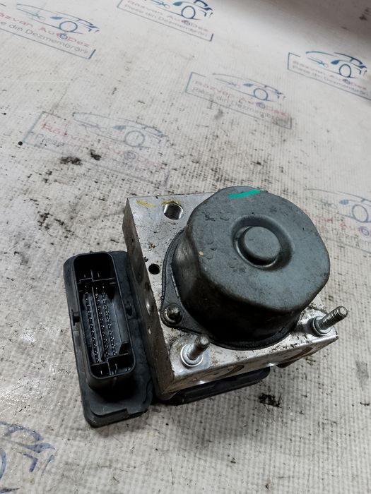 pompa abs dacia duster 1.5 motorina 2015