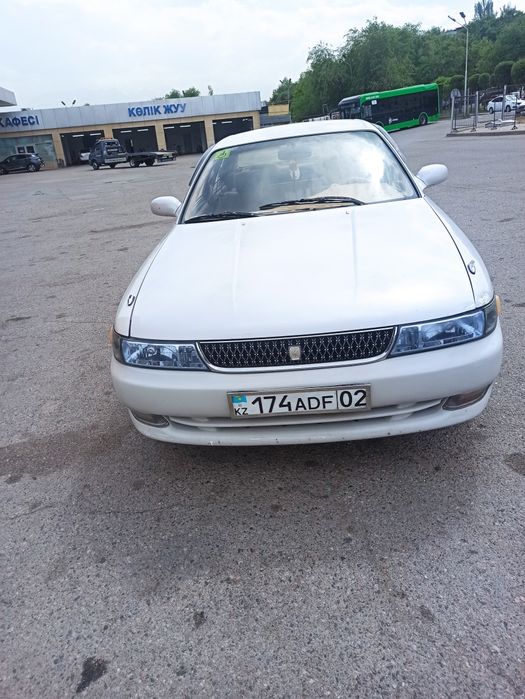 Продам машину срочно