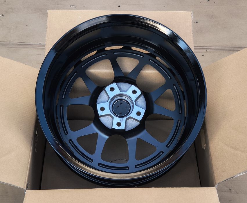Jante 18 BMW seria 1, 2, 3, 4, 5, 6 7 sau X1 X2 X3 X4 X5 Z8
Jante Noi cu Factura și Garantie
Magazin authauss.ro