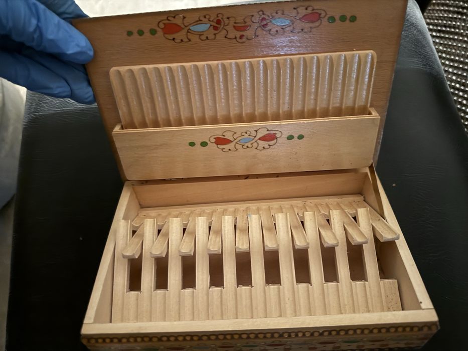 Табакера/ кутия за цигари