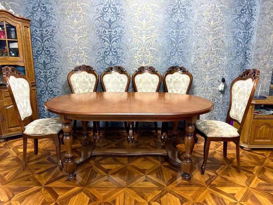 Стол дубовый Беларусь! Состояние отличное! +6 стульев!