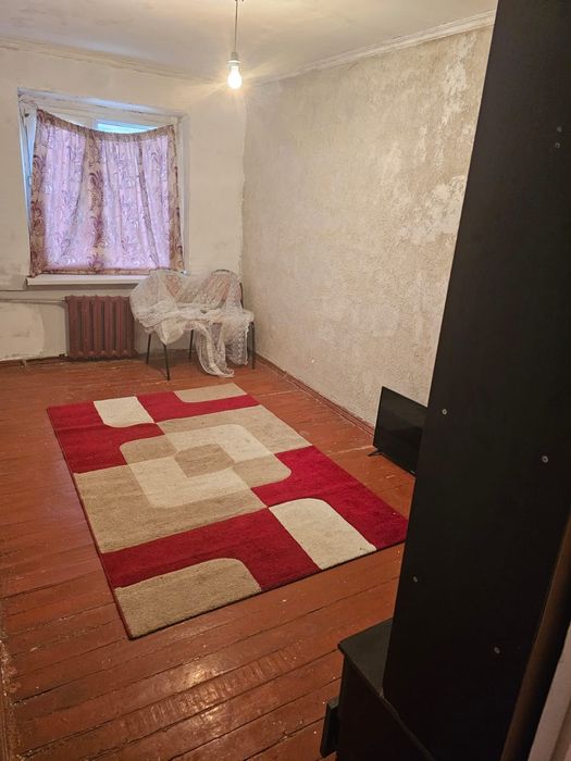 Продам 2 х комнатную Жангелдина