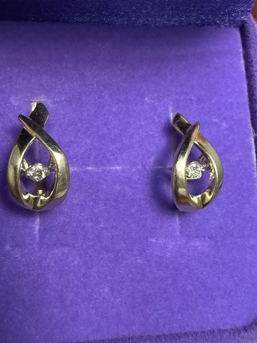 Бриллиантовые серьги